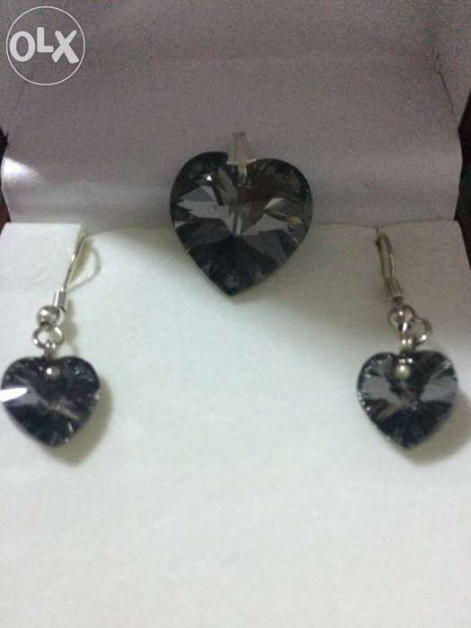 Set cristale Swarovski lucrat manual