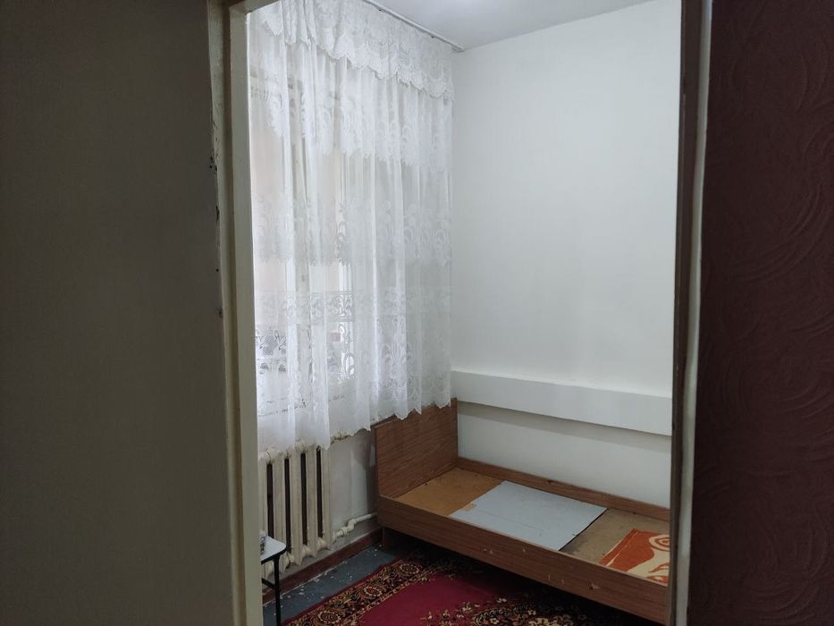 ТТЗ-1 - 1- комнатная, первый этаж 39кв,  переделанная в 2-х, 42990!