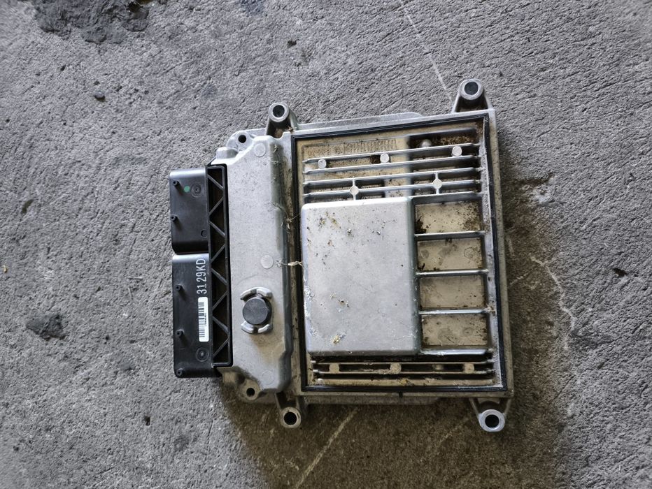 Компютър за Hyundai i30/Kia Ceed 1.4i.