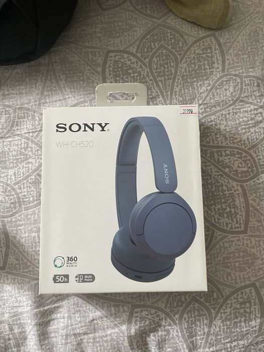 Нашуники sony голубые