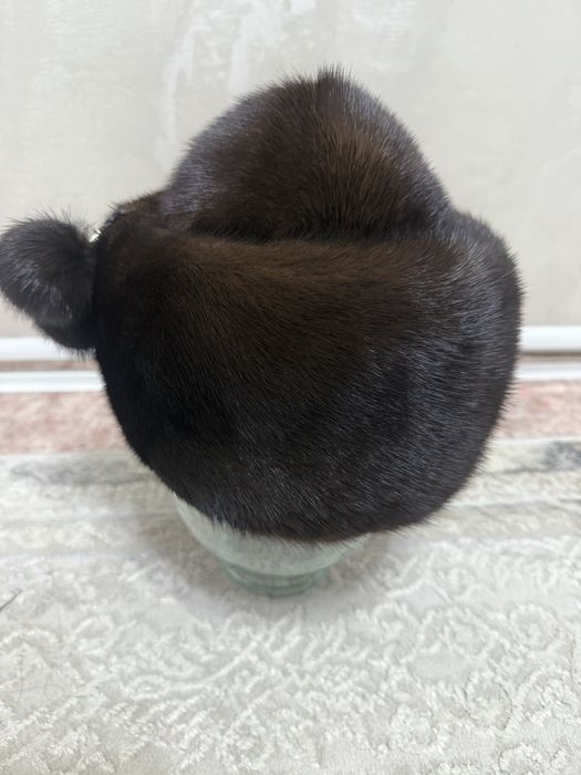 Продам норковую шапку
