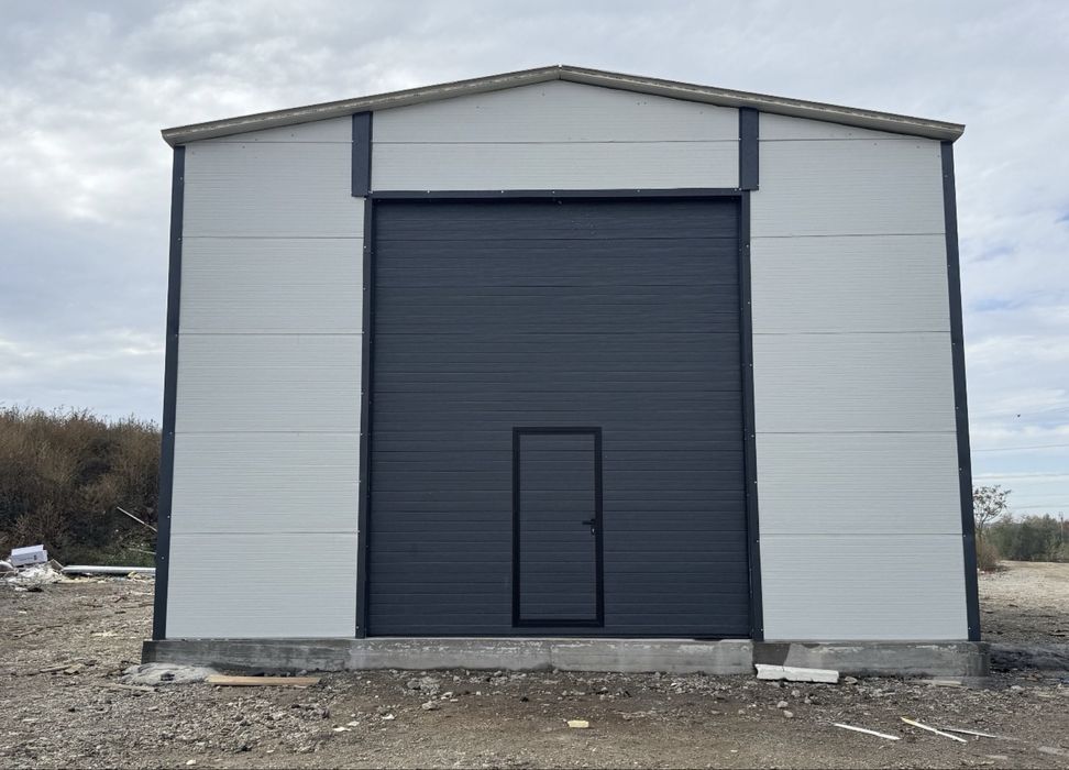 Hale metalice diferite dimensiuni