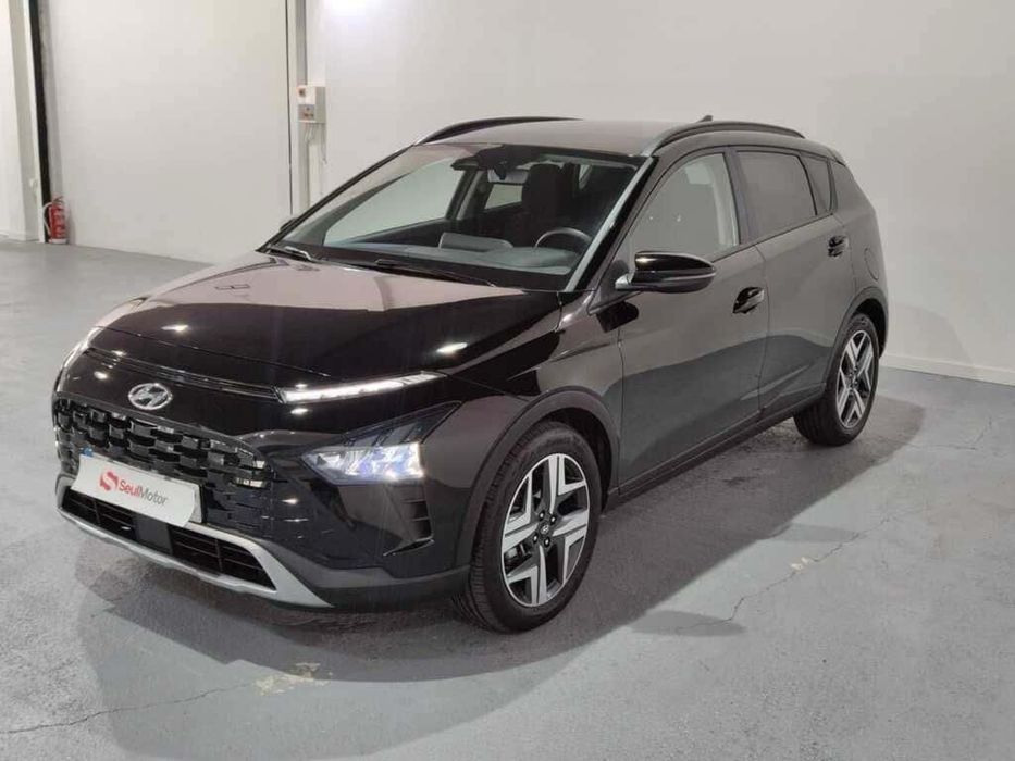 Hyundai Bayon, машина с салона пробег 7,000.