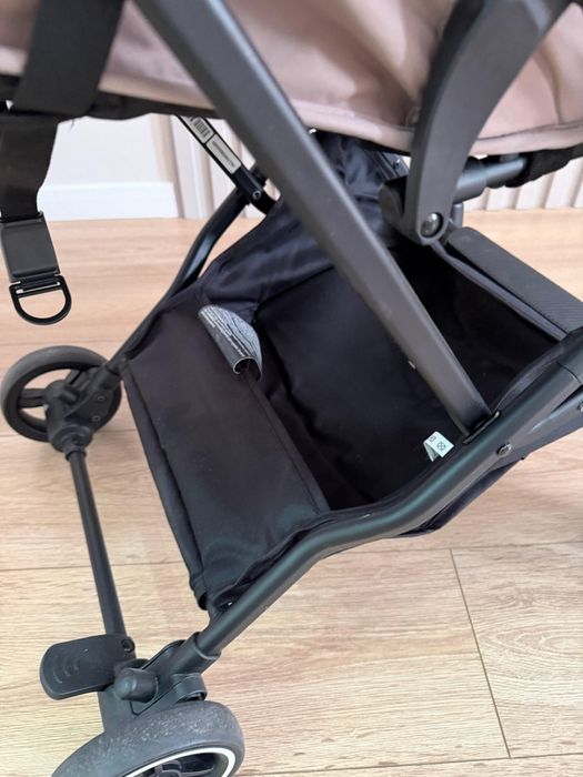 Прогулочная коляска Kinderkraft INDY