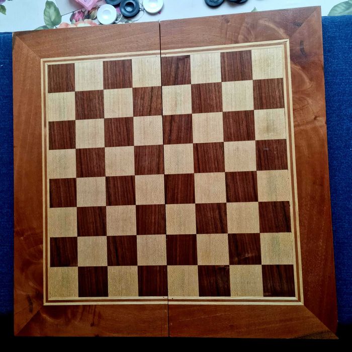 Класическа Дървена BG Табла