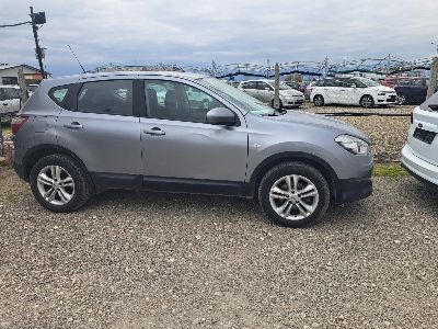 Nissan qasskai plus 2  на части