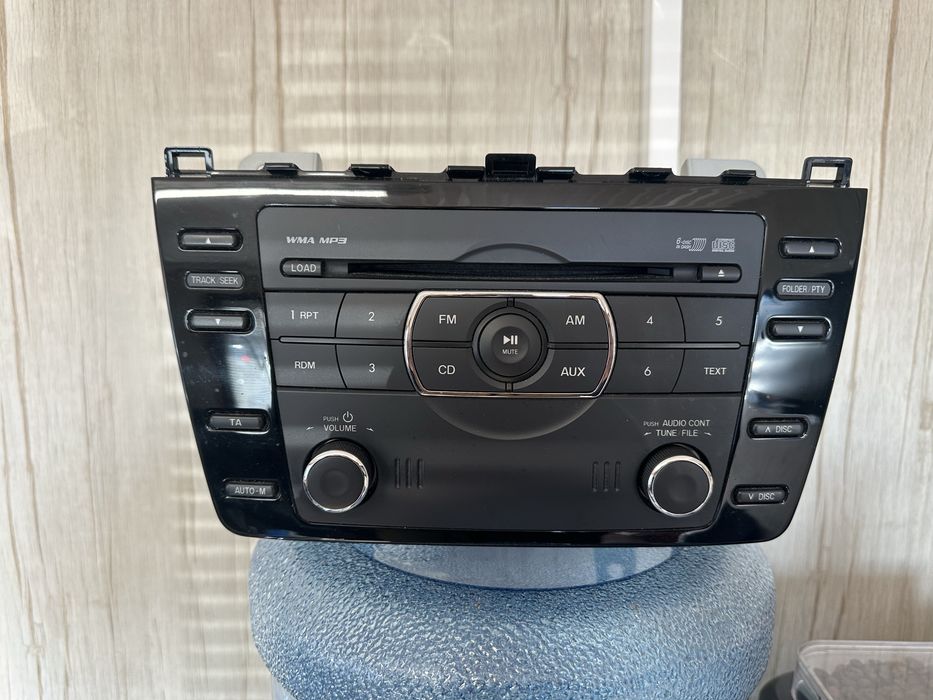 CD player Mazda 6 до 2013г! За система Bose!