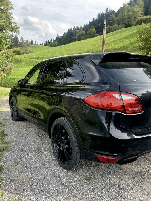 Porsche cayenne 3.0 CASA 3.5t pe carlig