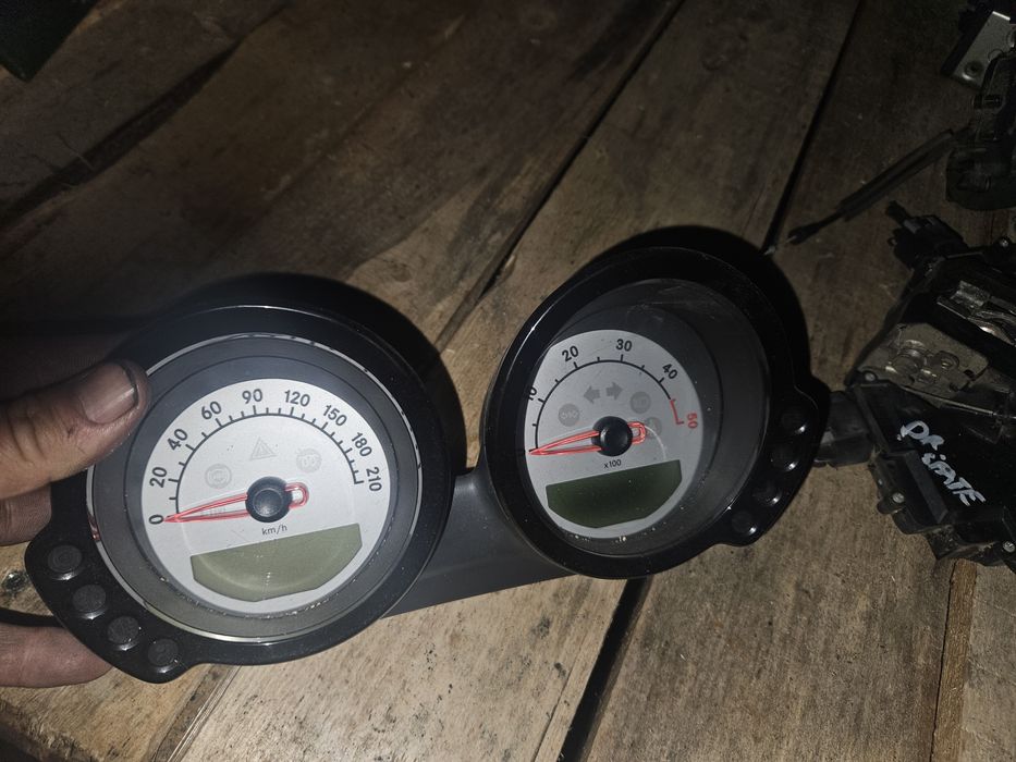 Ceasuri smart forfour