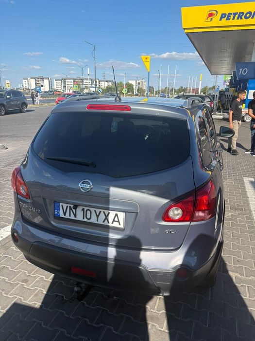 Nissan qashqai +2 2009