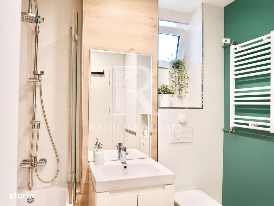 Apartament cu 3 camere | Vedere panoramică deosebită | Oradea