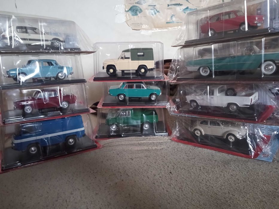 Colecția Hachette Scara 1/24 - ARO Dacia Rocar Lada Oltcit sigilate