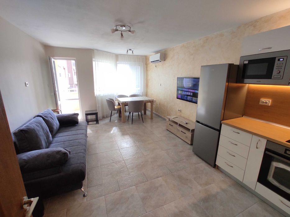 Дава се под наем Двустаен апартамент в Пловдив, Въстанически - 78 кв.м за 484.5 € - Снимка #9