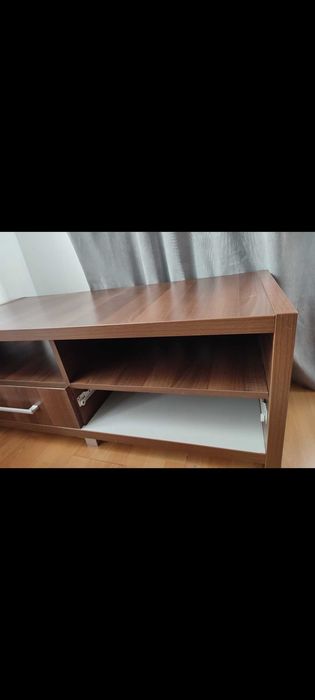 Vand comoda TV solida