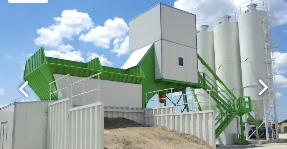 Inchiriere statie de beton Stetter 2,5m si Autobetoniere, Pompe Beton