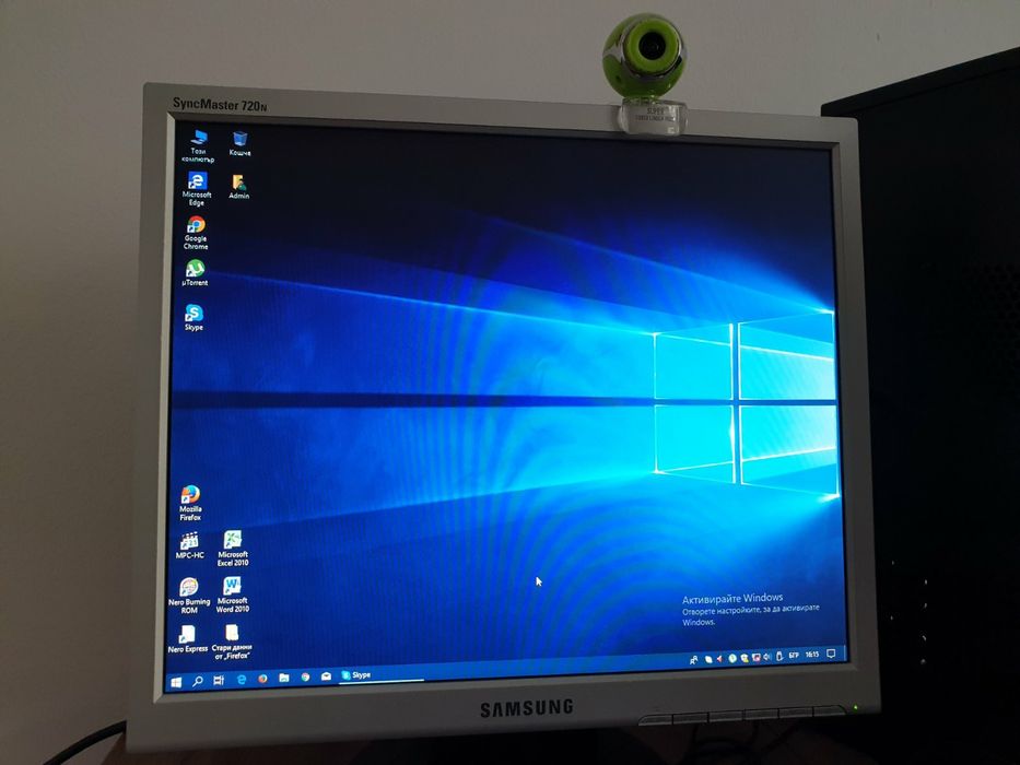 настолен компютър