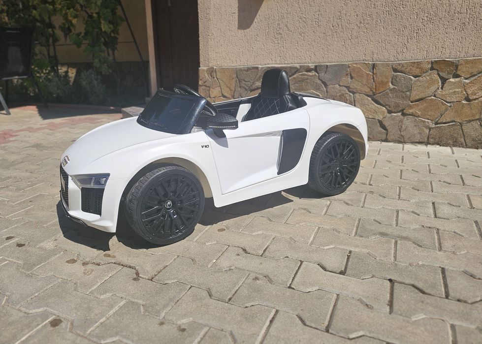 Masinuta electrica Audi R8 Spyder