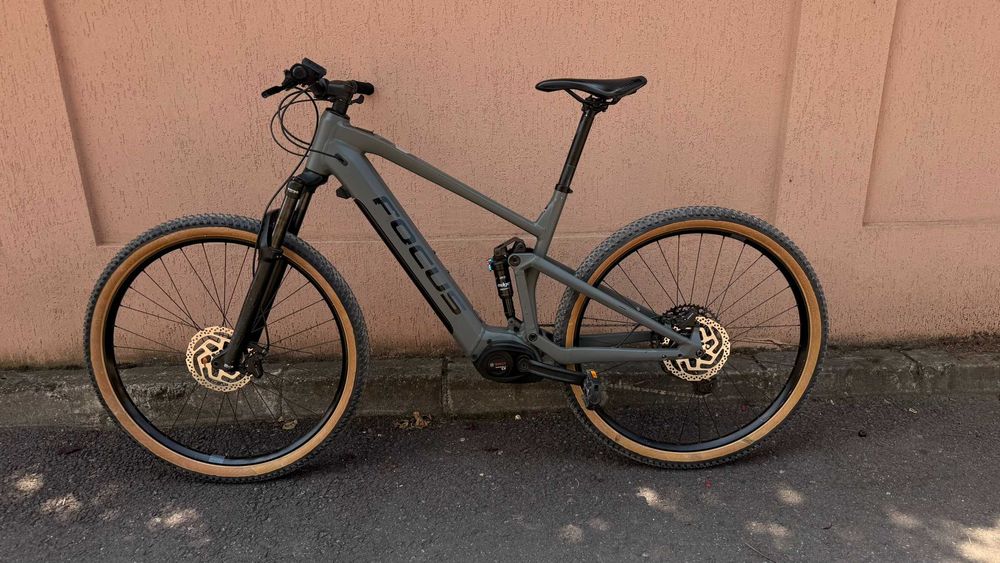 Focus Thron 2 29''er Bosch CX E-bike bicicleta electrica 2200km Hybrid rockshox Sram 1x12
