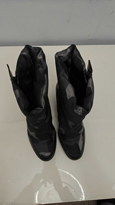 Апрески Calvin Klein