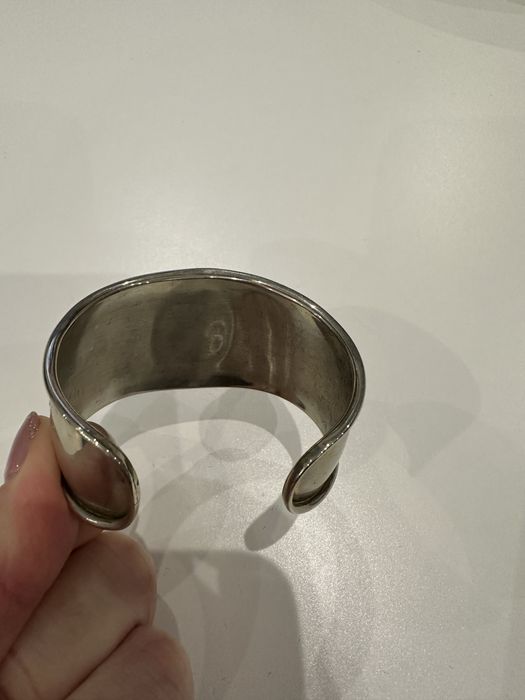 Дамска гривна ръчна изработка с камък