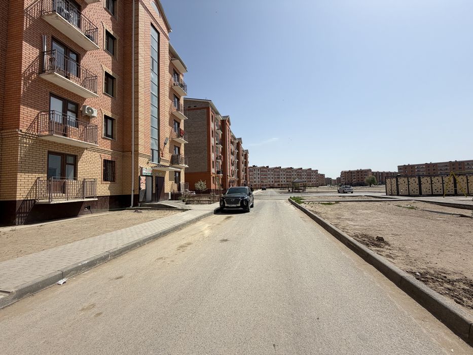 Левый Берегтен 2-комн квартира