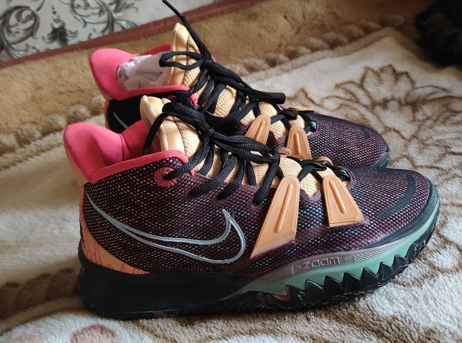 Кроссовки женские размер 39, демисезонные