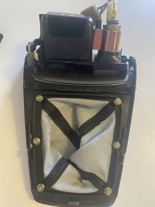 Subaru STi рамка за скоростен лост (оригинал)