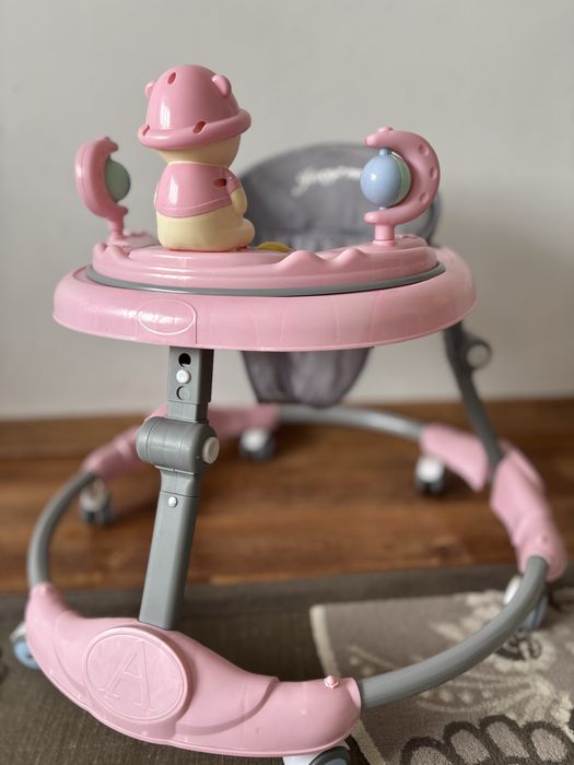 Ходунок для девочки