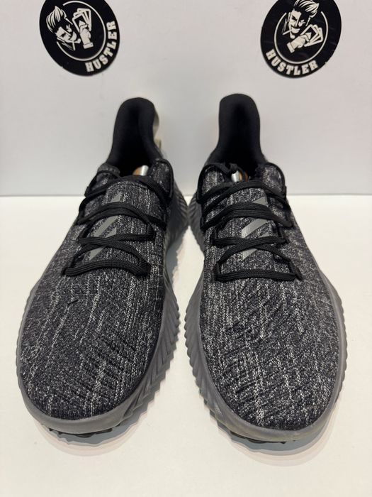 Маратонки ADIDAS ALPHABOUNCE . Номер 44.5