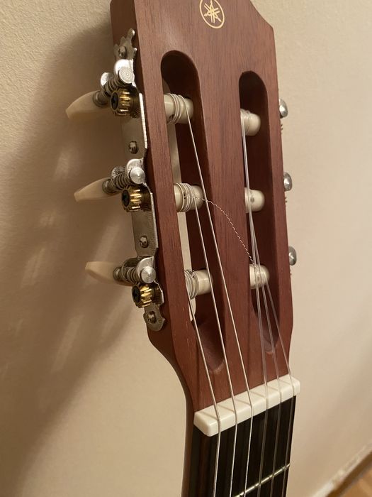 Продается гитара