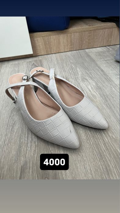 Туфли кроссовки сапоги