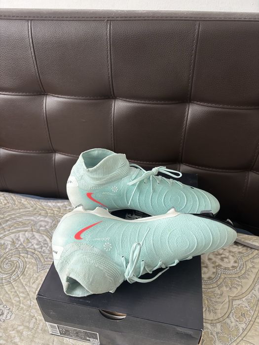 Ghete de fotball nike acc