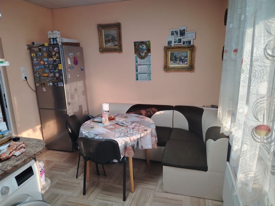 Продавам апартамент