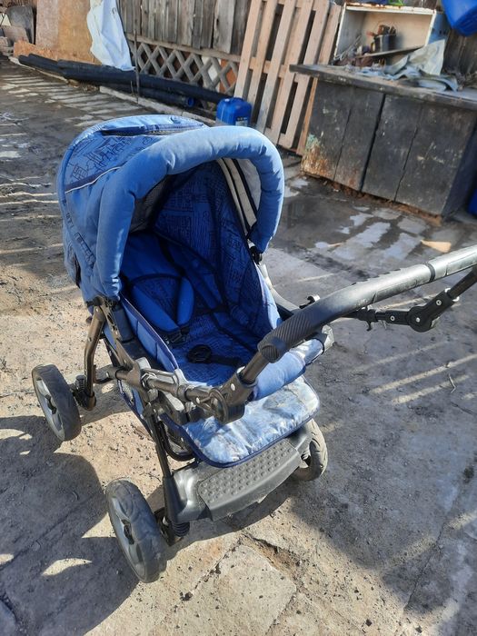 Продам детскую коляску