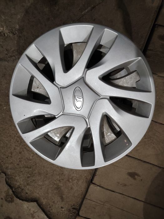 Продам колпаки тойота, Ваз.