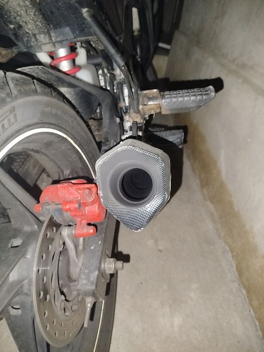 Toba sport motocicleta