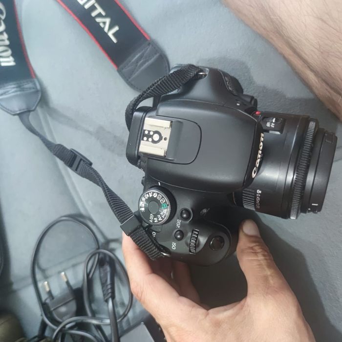 Фотоаппарат Canon EOS 600d
