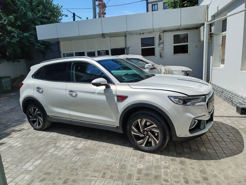 сотилади FAW CAR MODEL