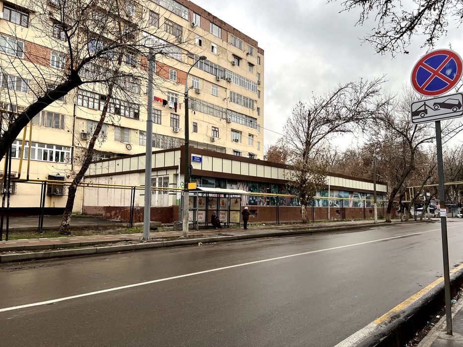 Yangihayot Tashkent İndex yanıda, 2.000 m2 magazin ofis sklad satuvda