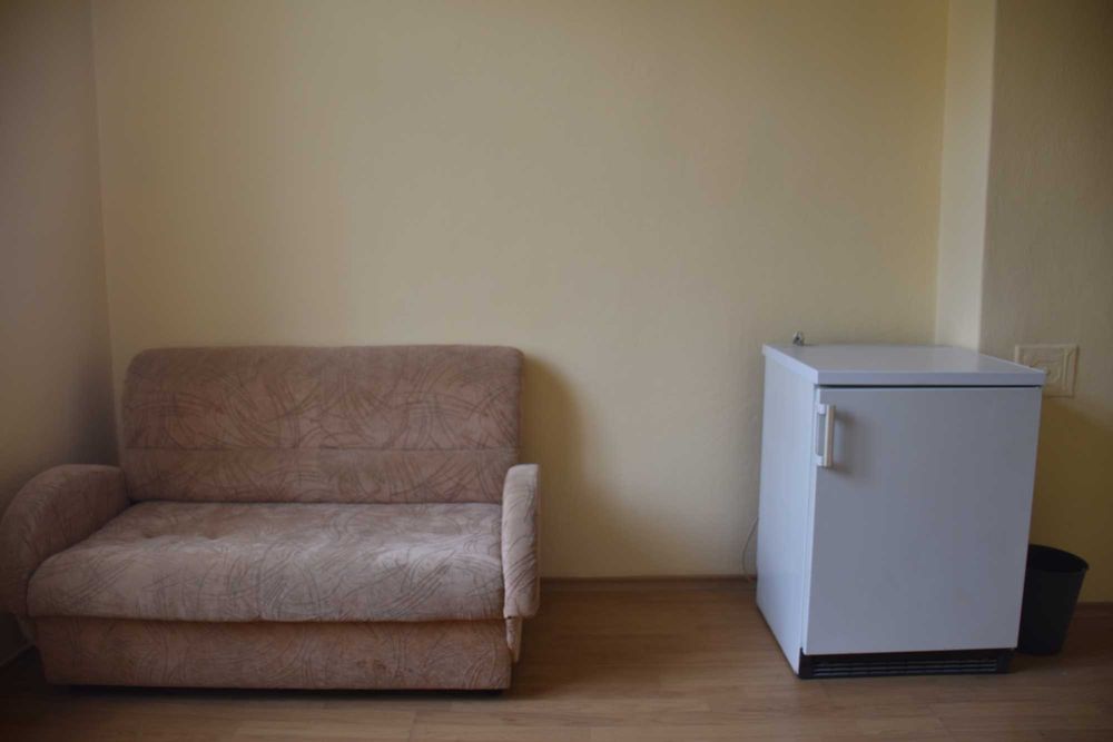 Дава се под наем Двустаен апартамент в Казанлък - 62 кв.м за 219.3 € - Снимка #3