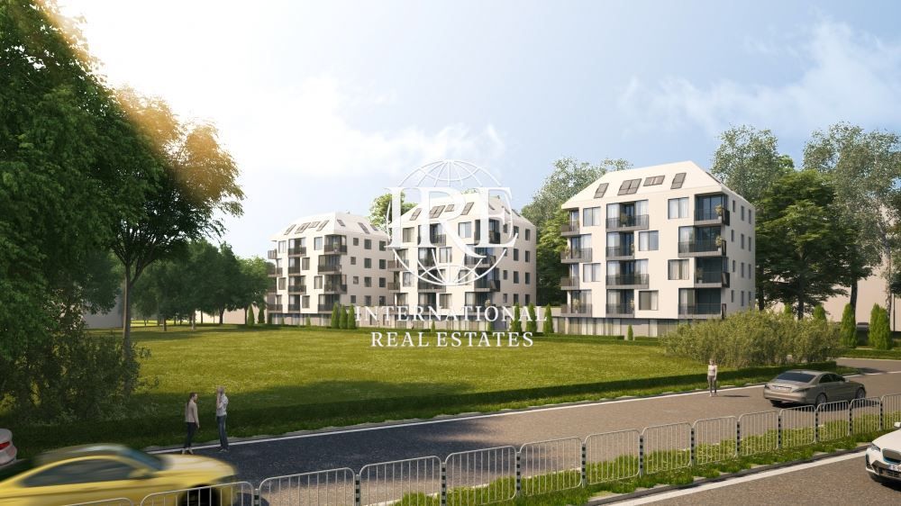 Продава се Тристаен апартамент в Варна, Трошево - 93 кв.м за 1882 €/кв.м - Снимка #2