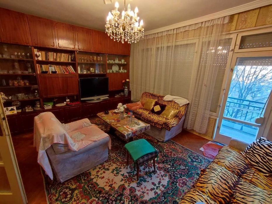 Двустаен апартамент в Христо Смирненски