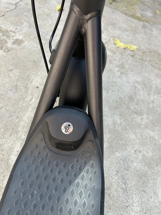 Электросамокат Segway ninebot F2