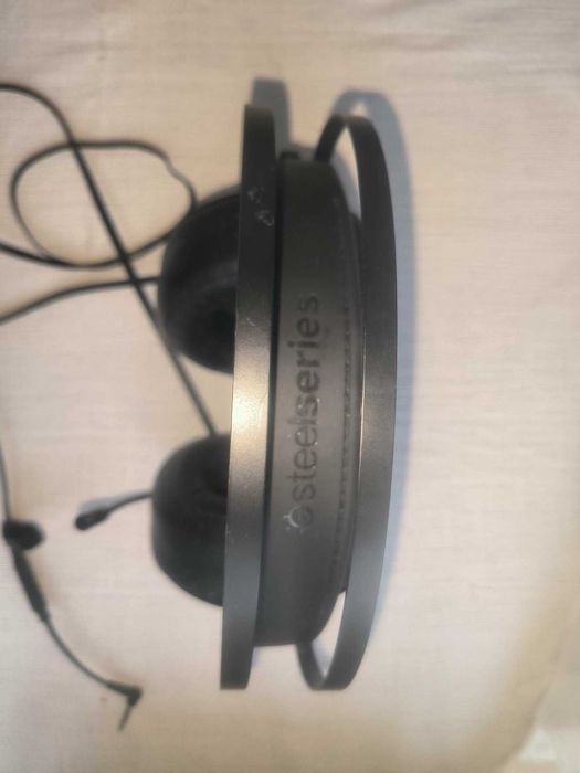 Vand casti SteelSeries Siberia 650