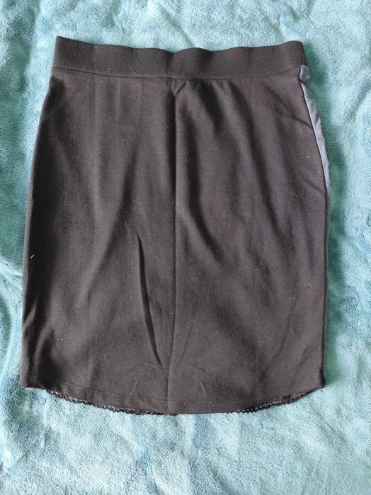 Ефектна пола HM S