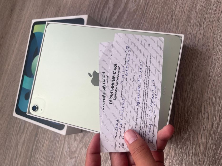 iPad Air 4 256GB отличное состояние
