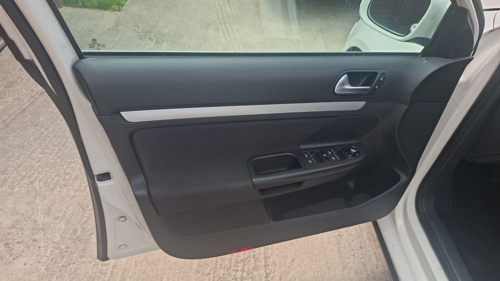 Fete de usi Vw Golf 6 Variant