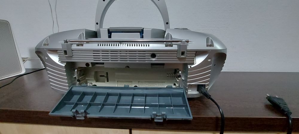 Vand radiocasetofon/CD player