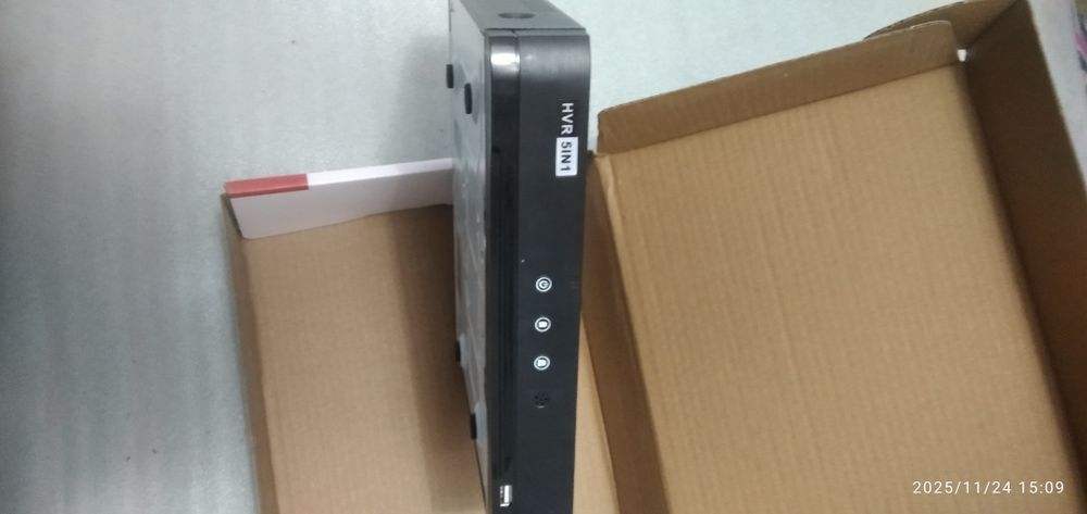 Видеорегистратор.восемь каналов.