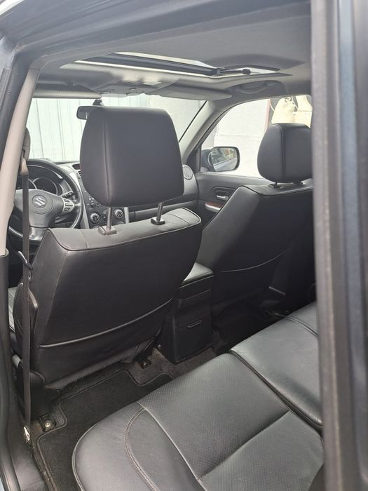 Suzuki Grand Vitara,4x4,xenon,navi,keyless